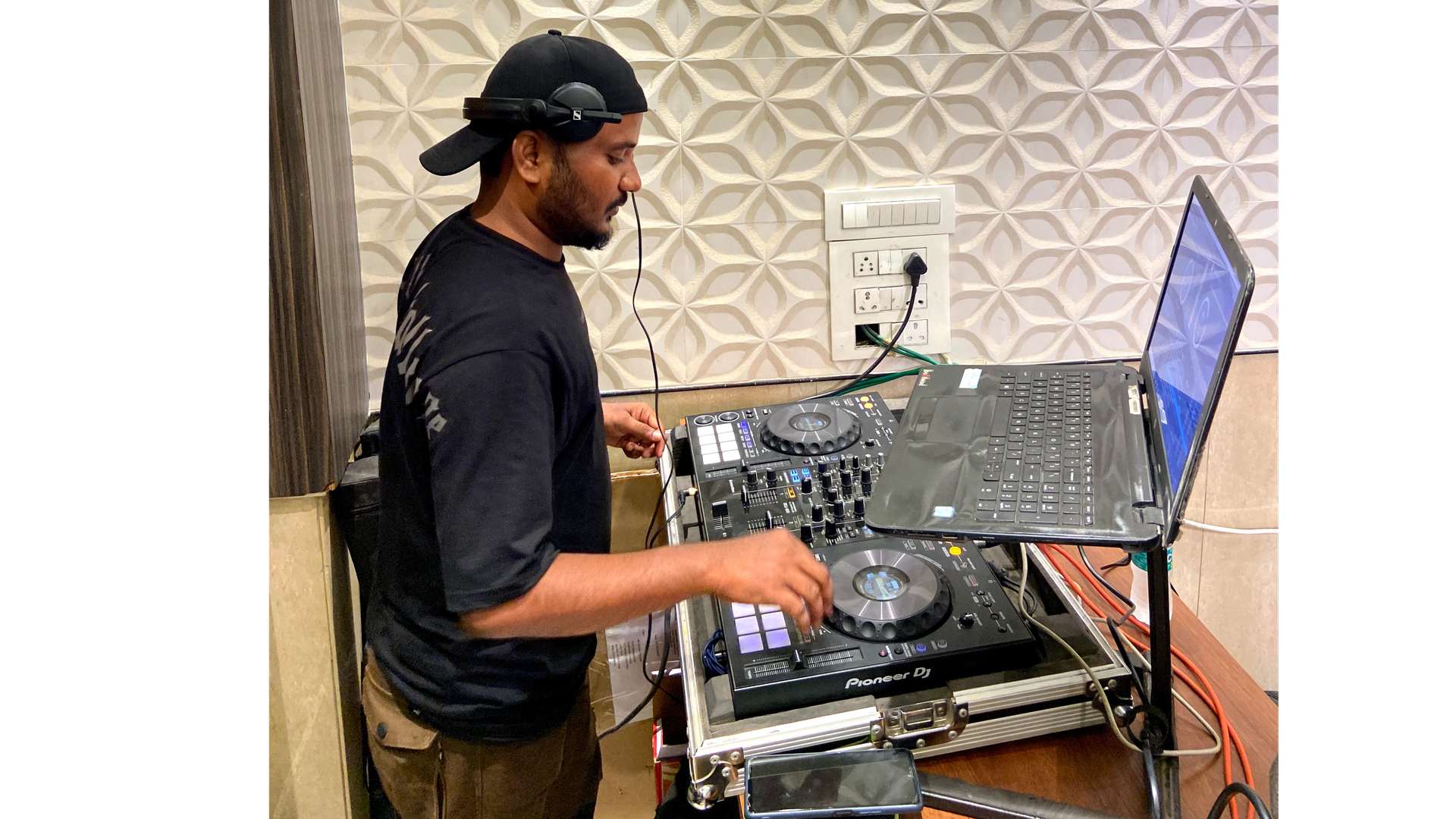 Dj Vivekk 2