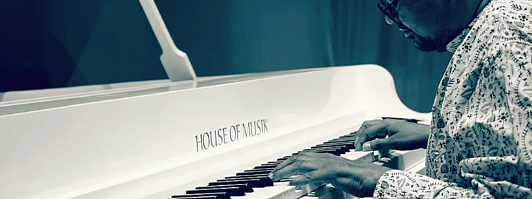Pianist in Ahmedabad