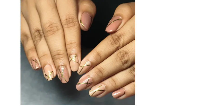 Simoni mehndi and nail studio