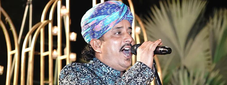 Deene khan & The Roots music