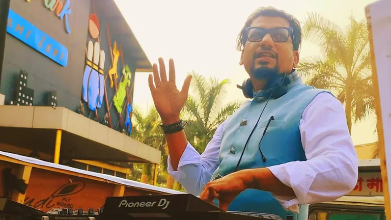 Dj Monish