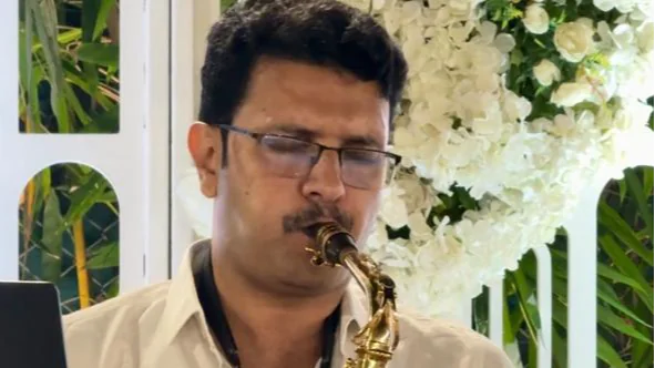 The Golden Notes in Mumbai