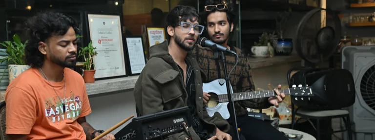 Singer ashif maliya in Mumbai