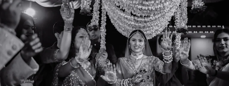 SHADES OF STORIES in Anand