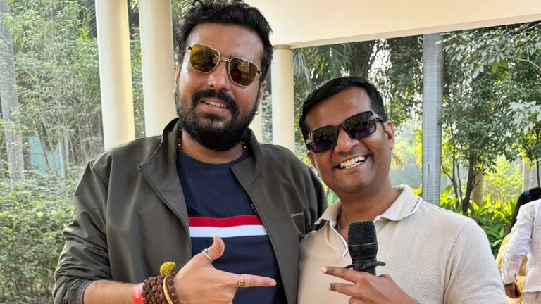 Anchor Krunal Kantriwala in Surat