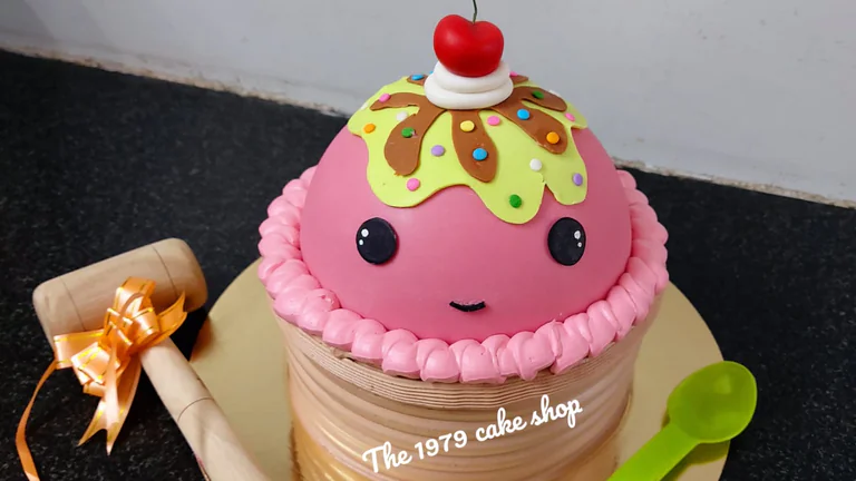 The 1979 cake studio in Vadodara