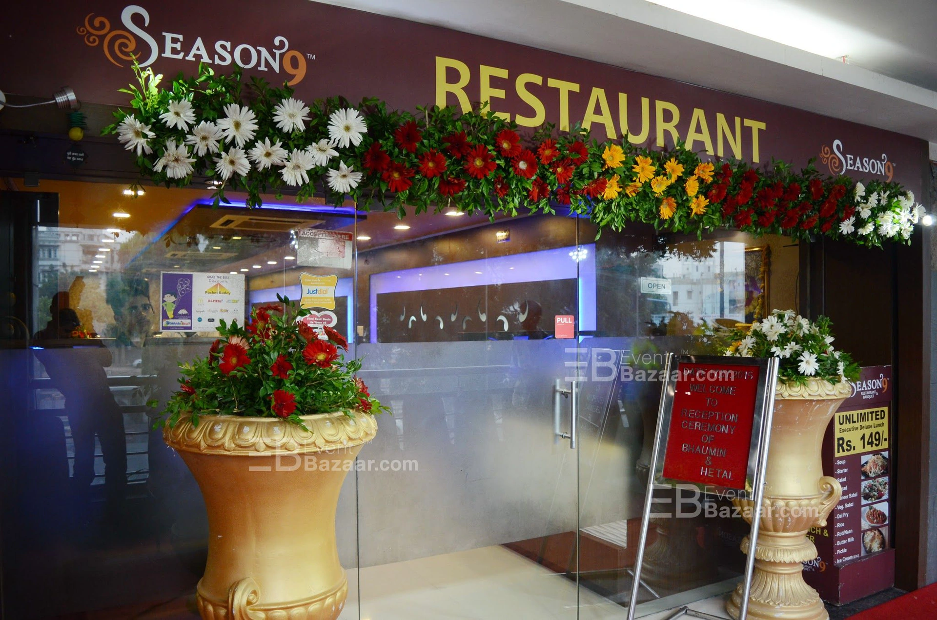 Season 9 Restaurant & Banquet