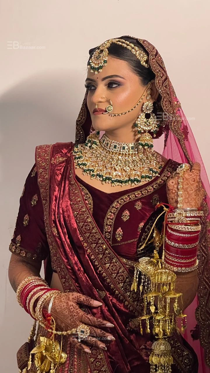 Women's World Beauty Parlour