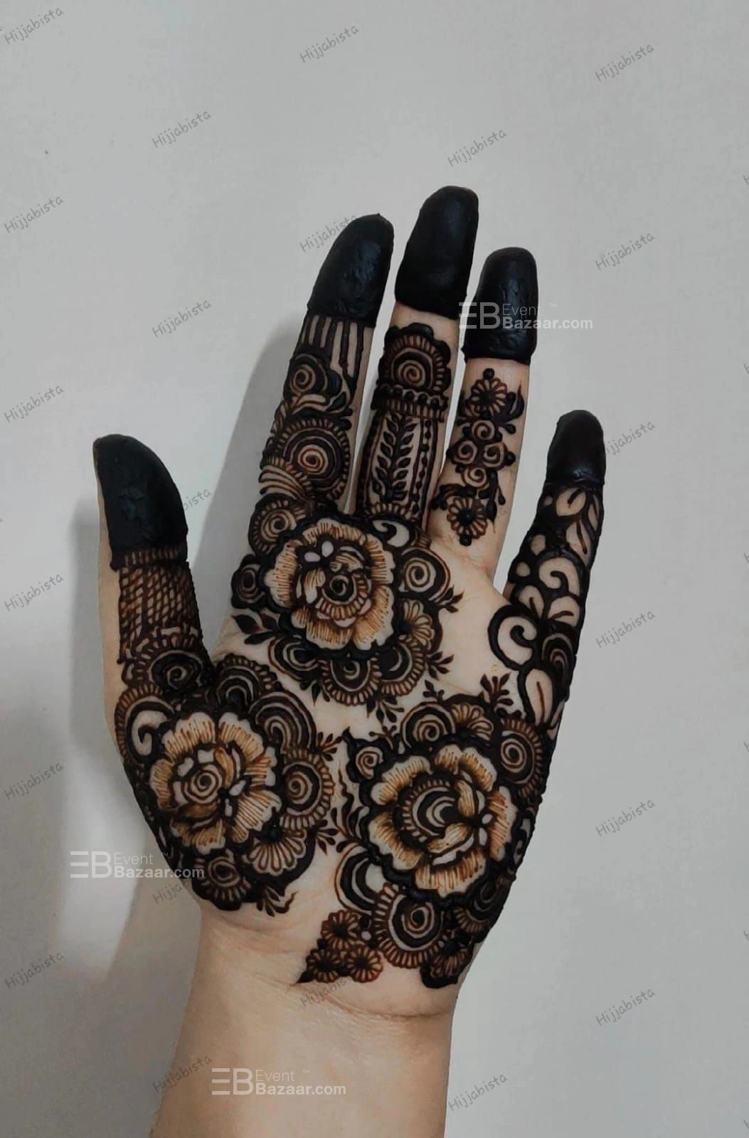 Intricate Henna Artistry
