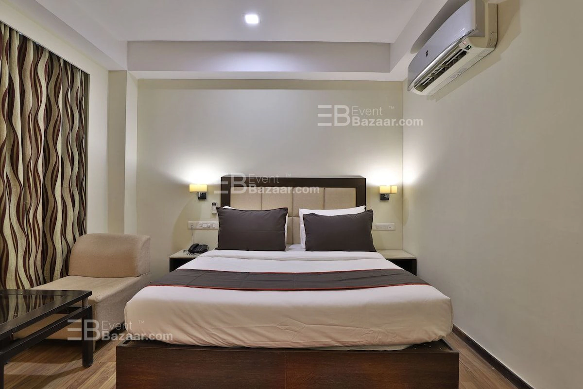 The Grand Eden Hotel