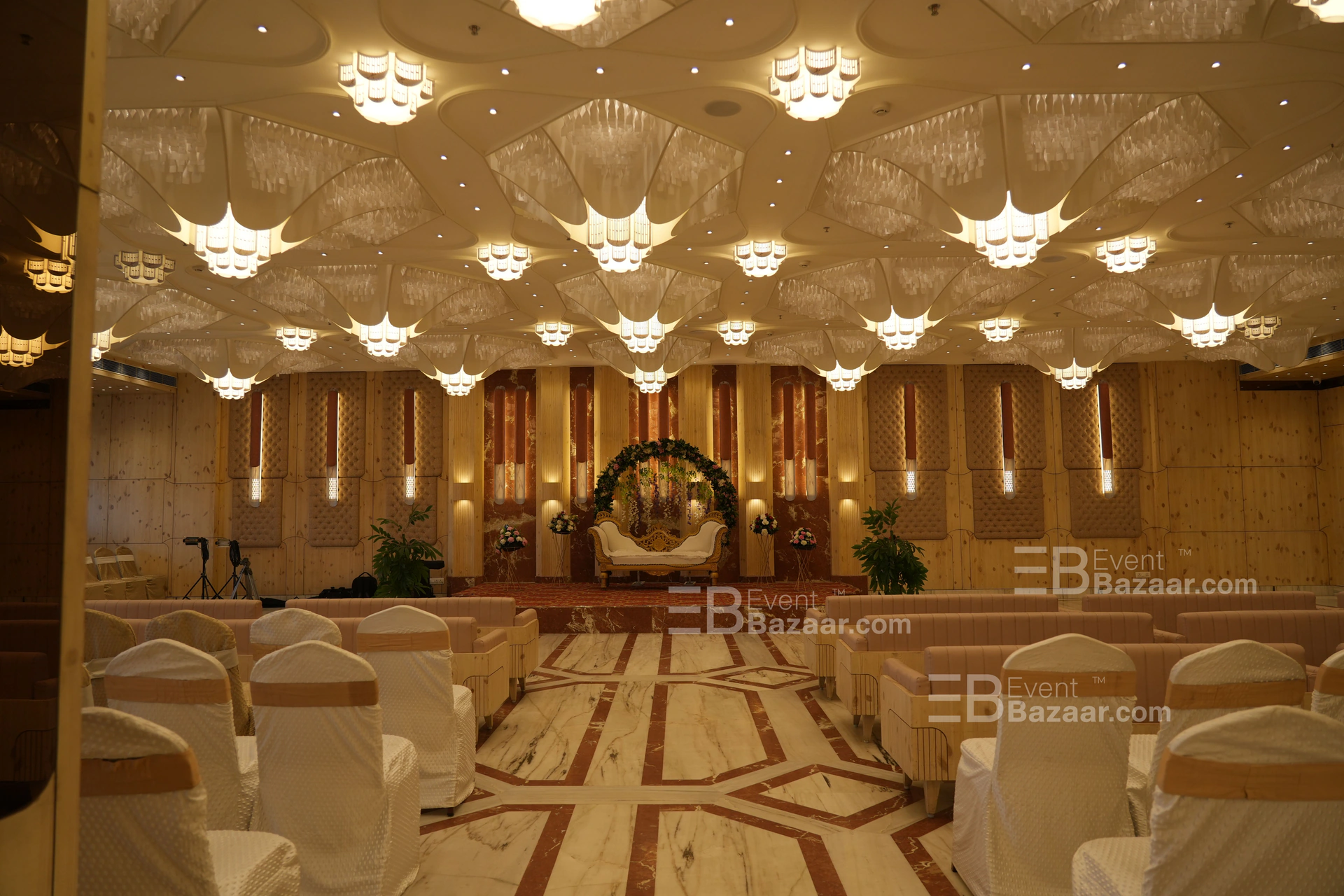 Aura The Banquet
