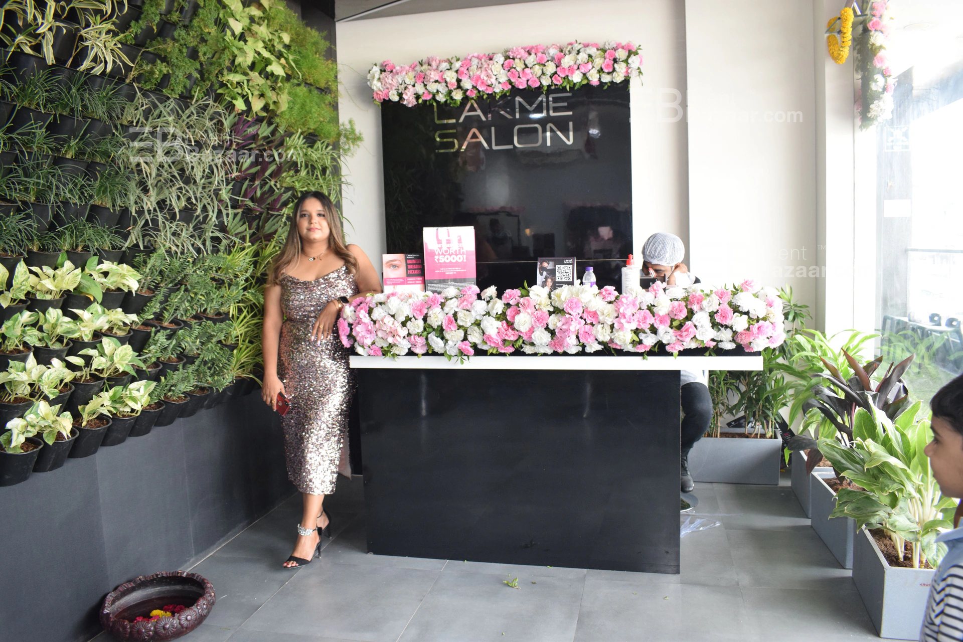Lakme Salon Sindhu Bhavan Road