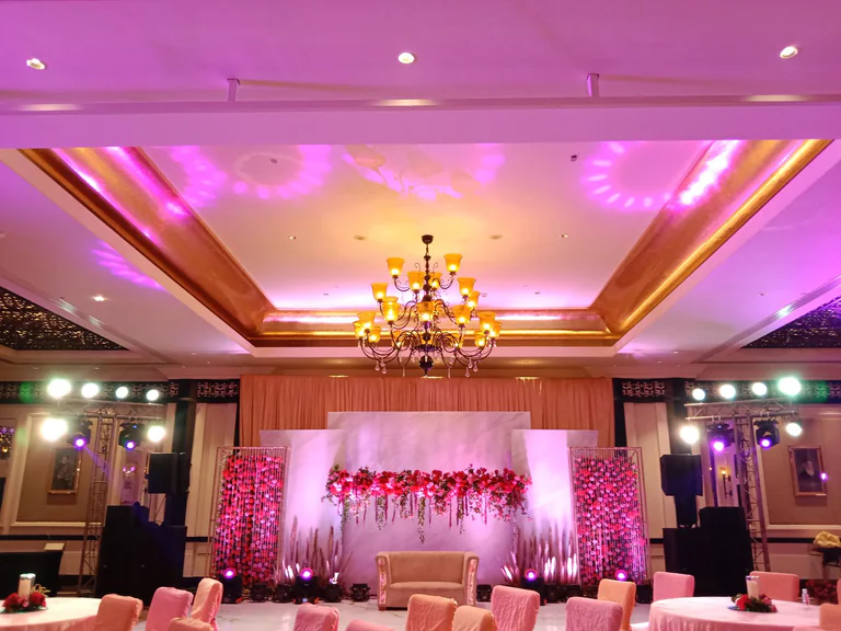Lights truss