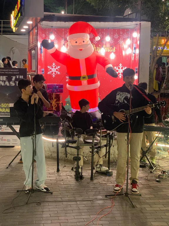 Singer & Musical Bands