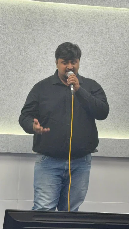 Old songs Karaoke Nights