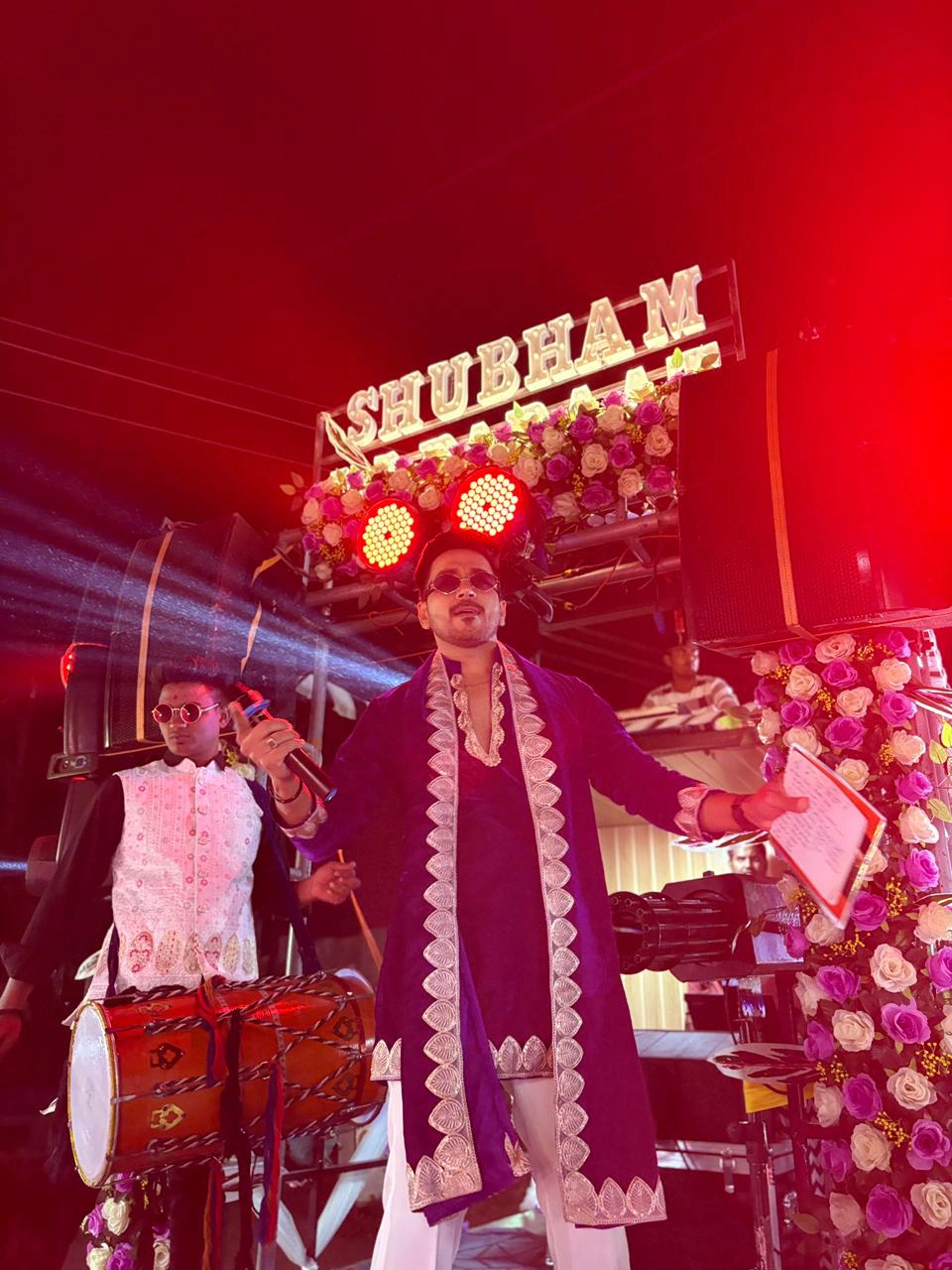 Bringing the Vibes Live!