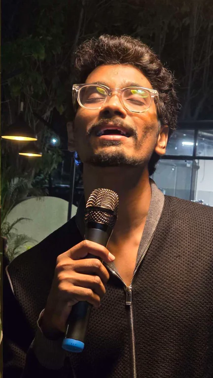 Live singing 
