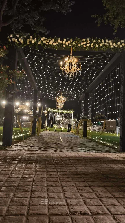 Cocktail night decor