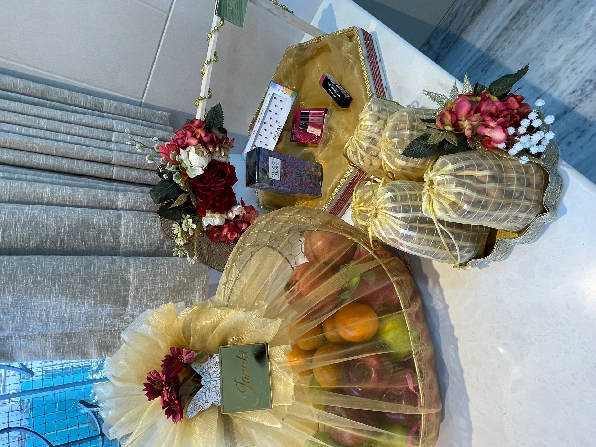 Wedding/trousseau packing/ hampers/ room hampers photo 2