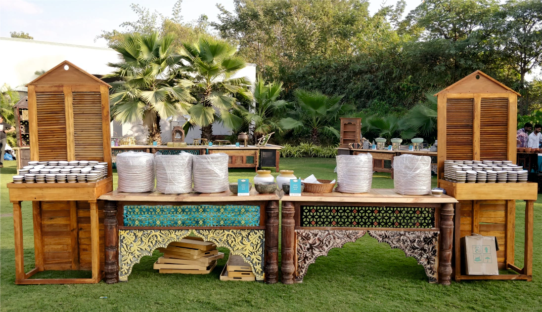 Outdoor Catering Setups photo 14