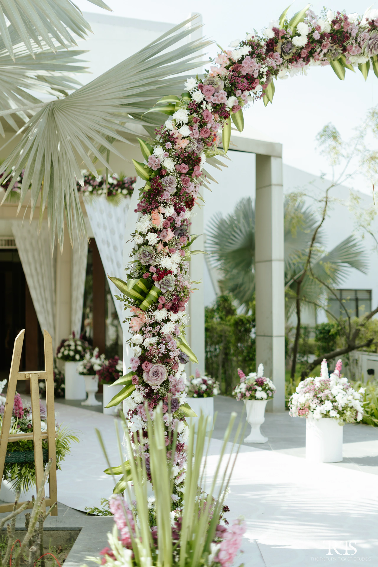 WEDDING DECOR  photo 4