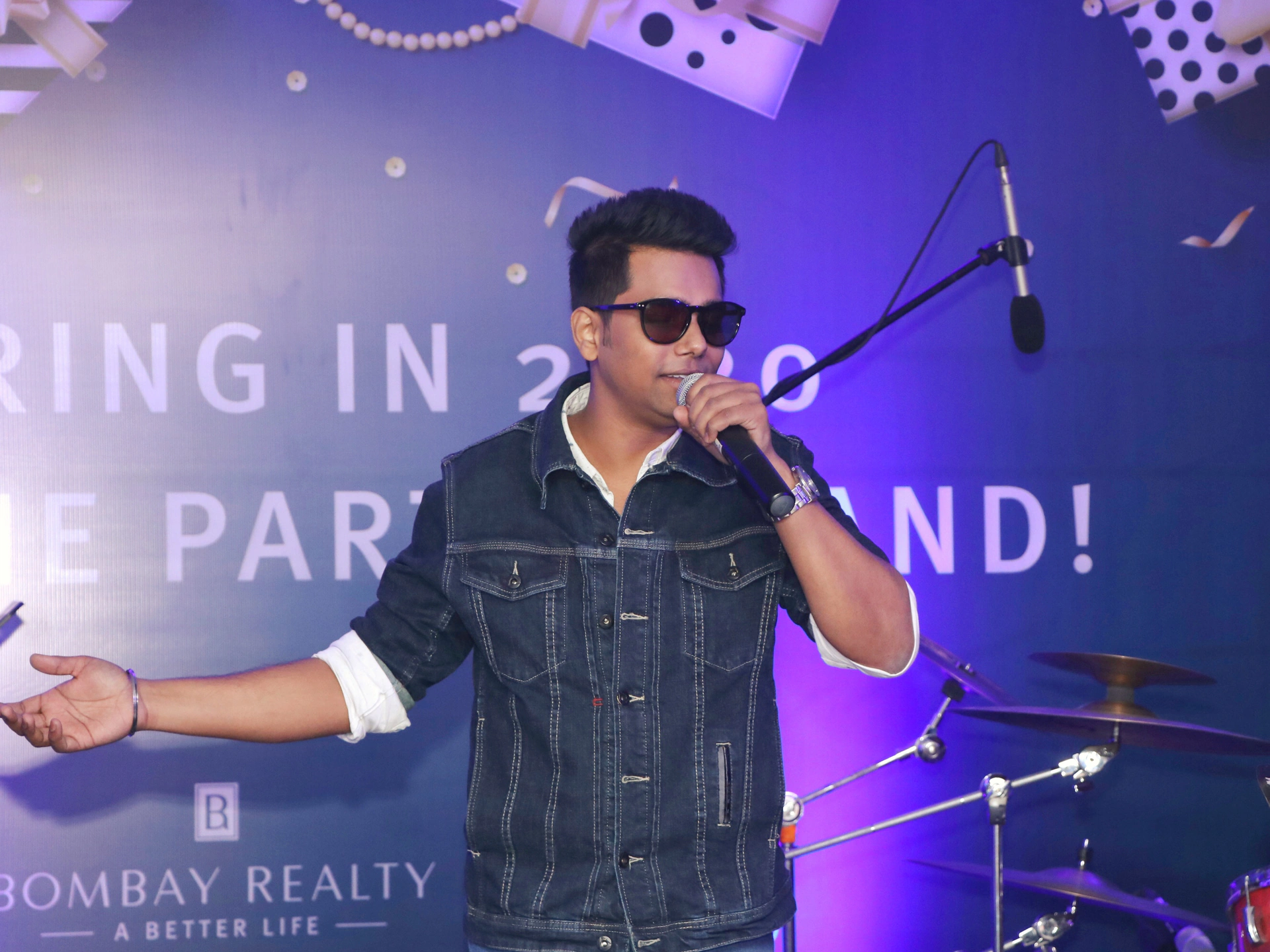 Rishav Ishu LivePerformance photo 5
