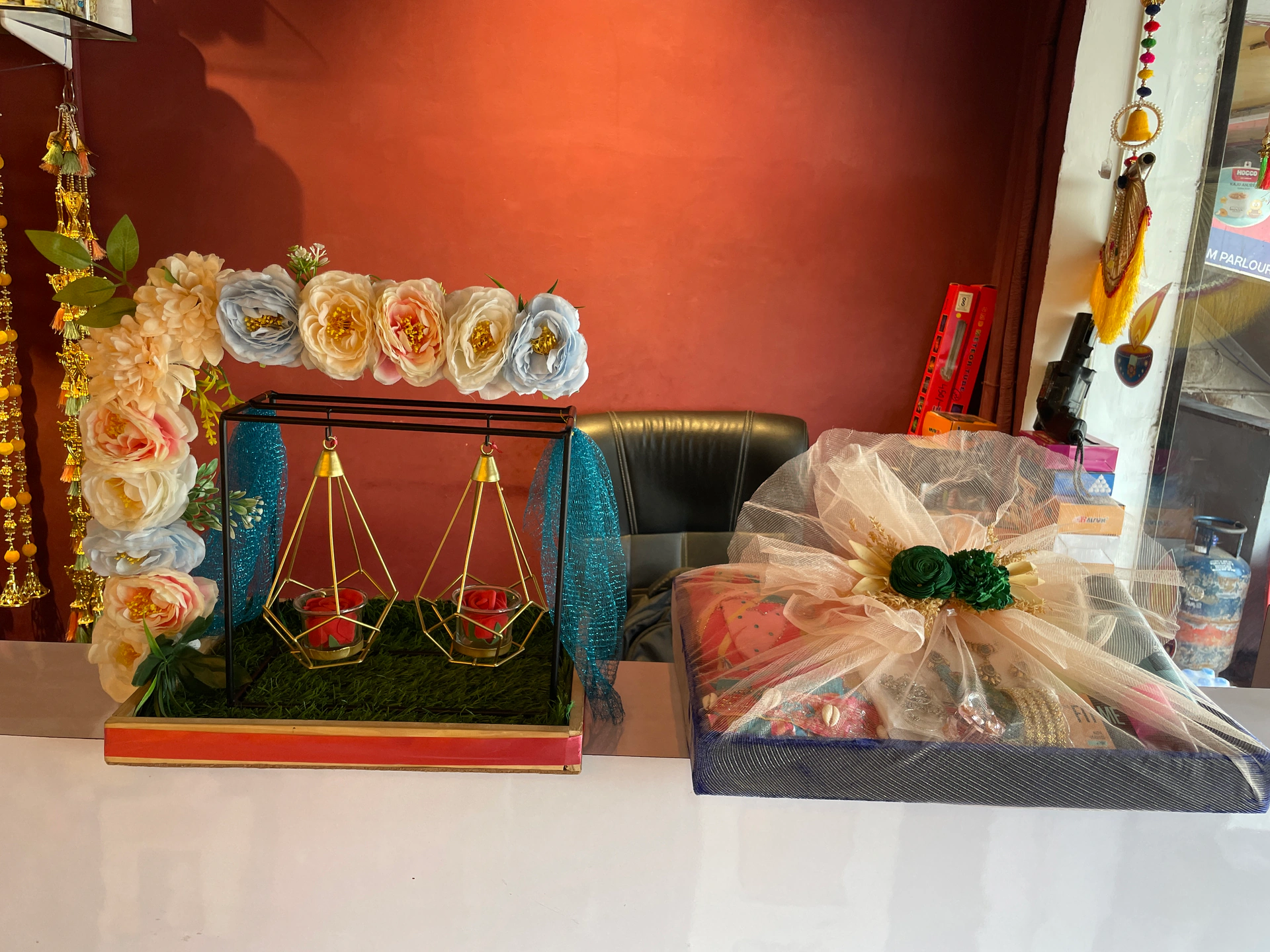 Hampers photo 3