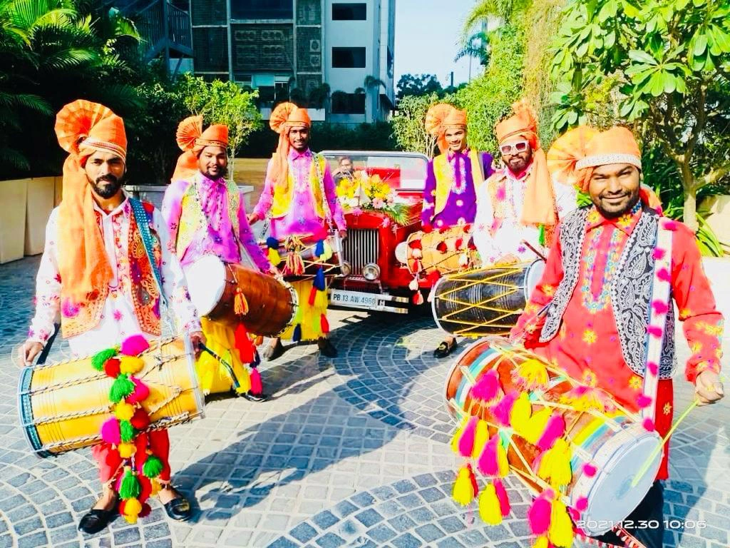 Dj with Dholi photo 2