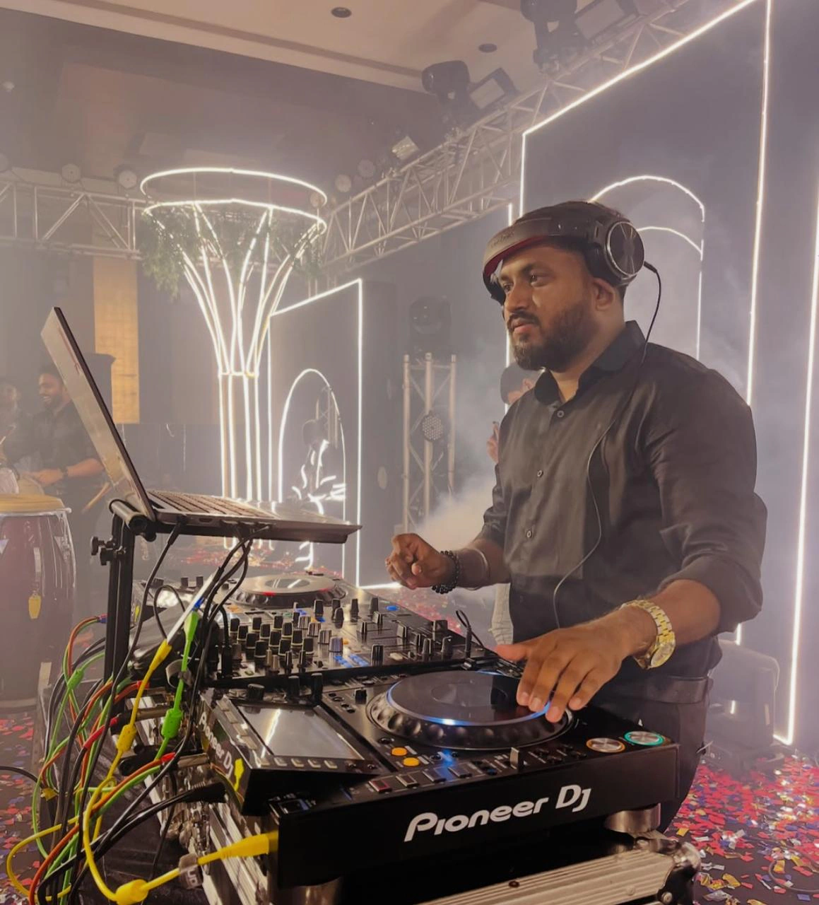 Dj jubin photo 10
