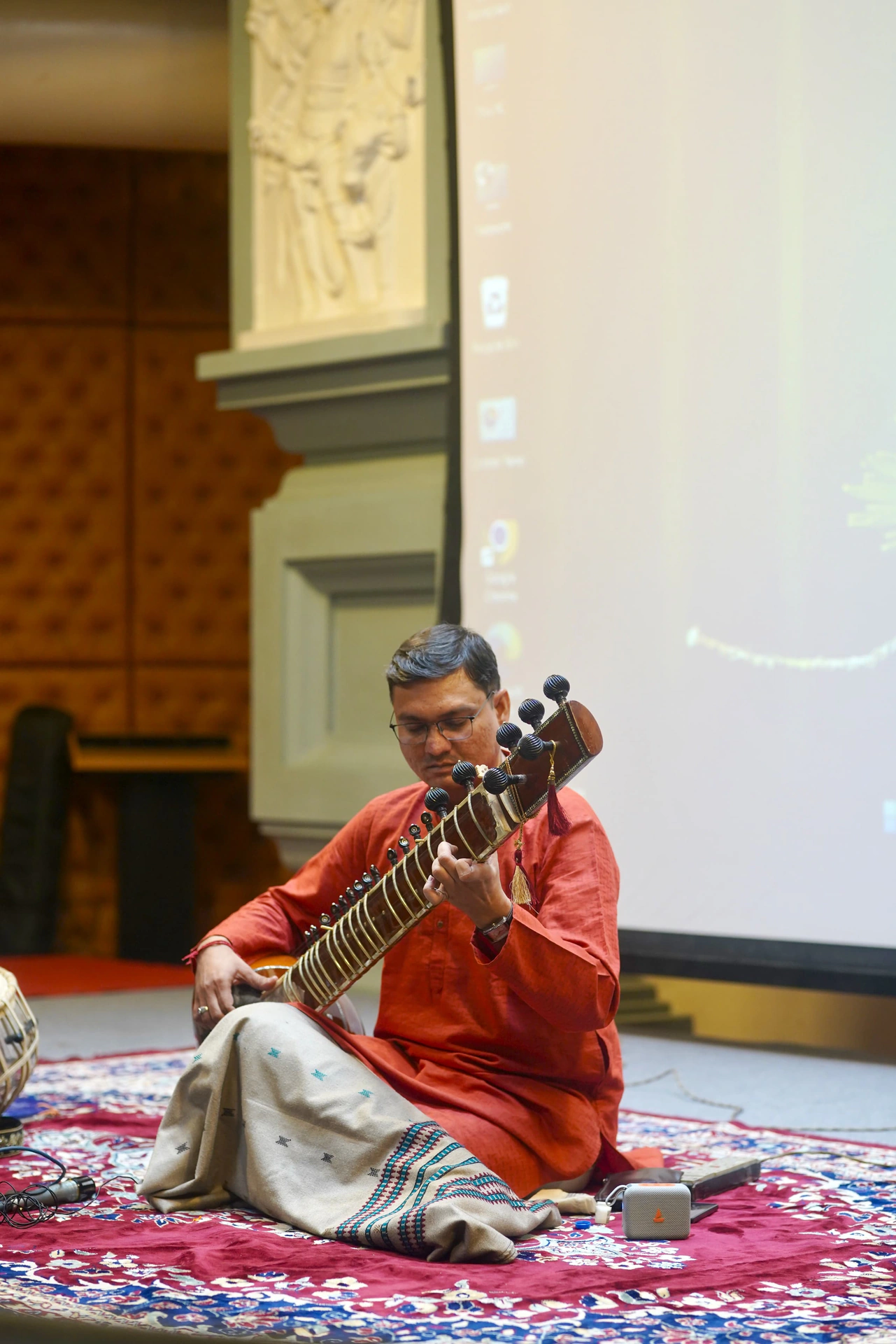 Nishad Sitar
