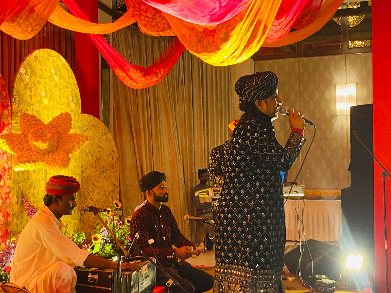 Deene khan  photo 6