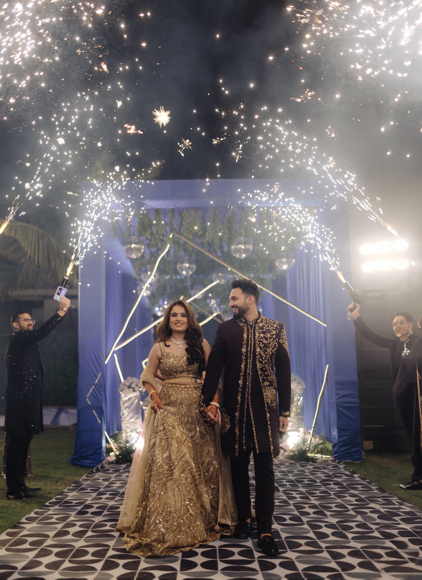 SIDDHANT & DRASHTI photo 10
