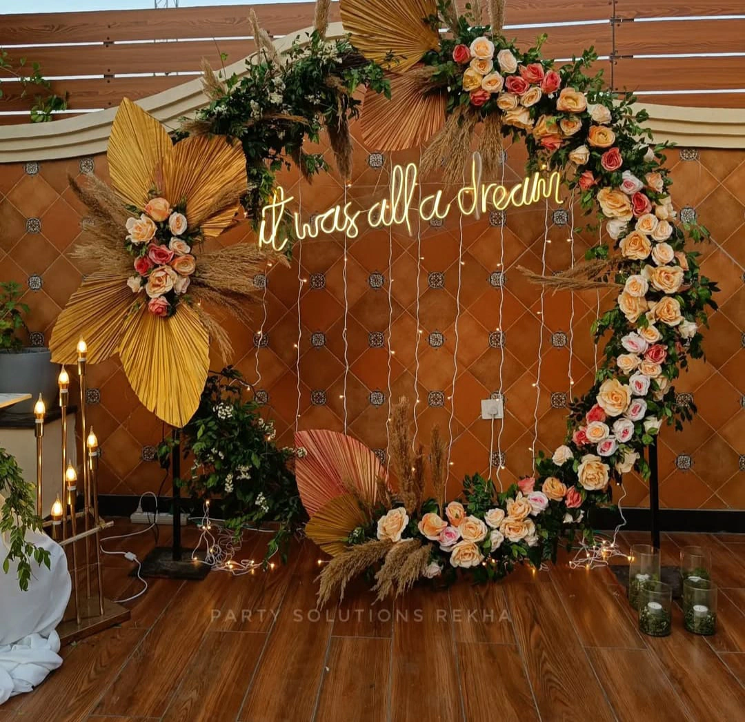 Weddings and Decor photo 3