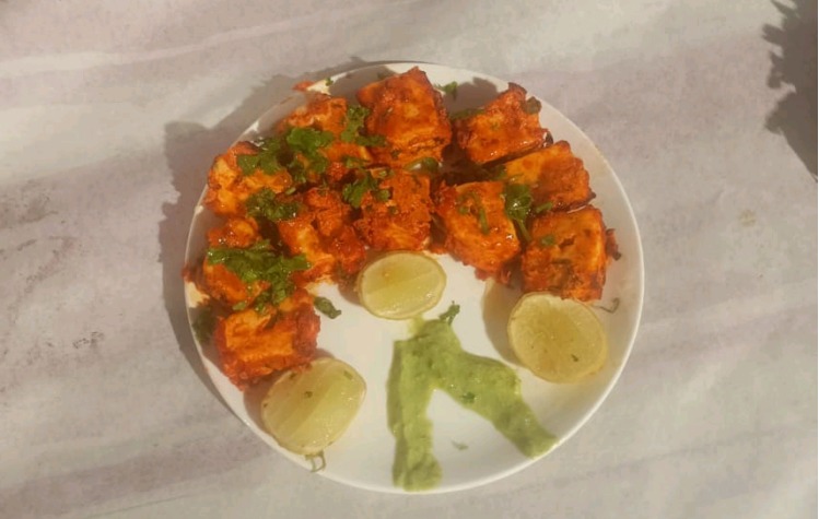 Caterer