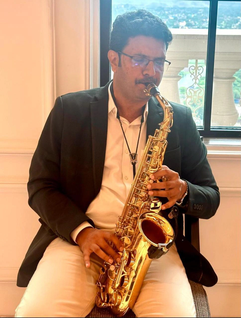The Golden Notes photo 2