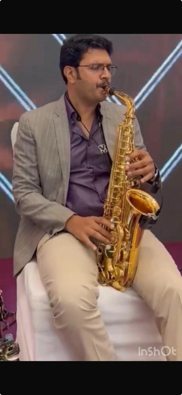 The Golden Notes photo 2