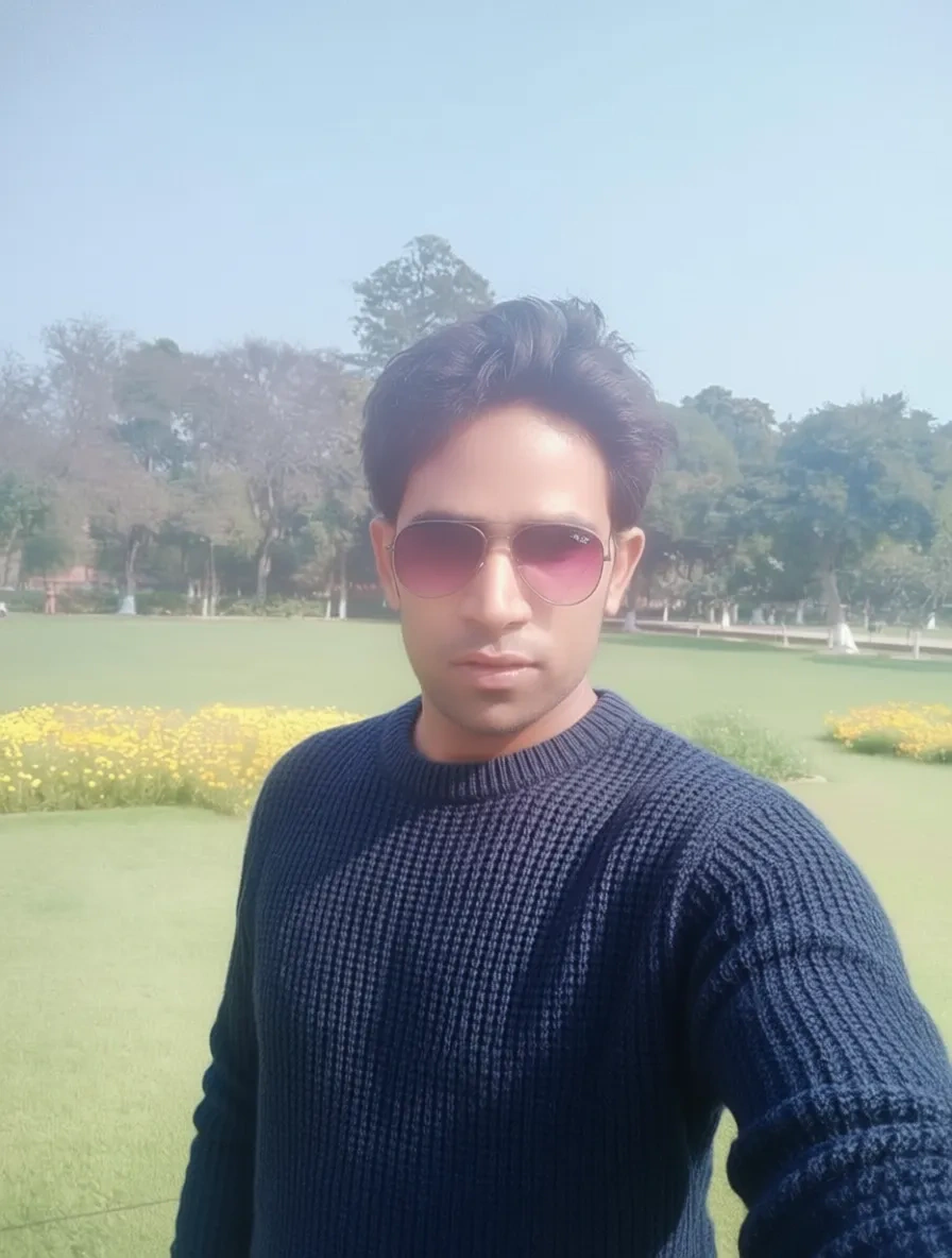 YASH WALIA photo 2