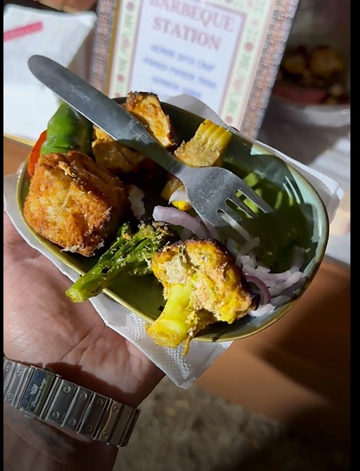 CATERER photo 3