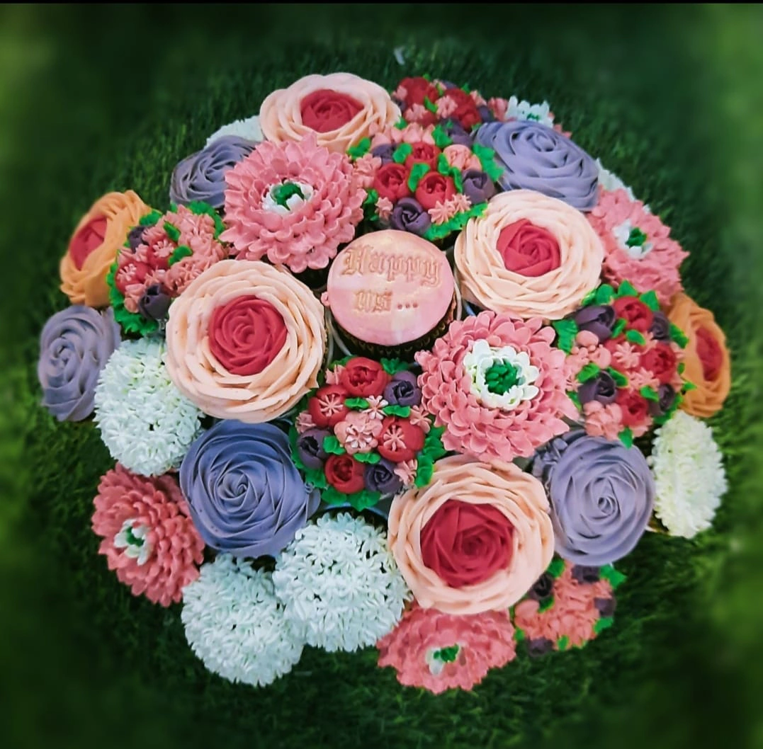 Custom Cakes photo 4