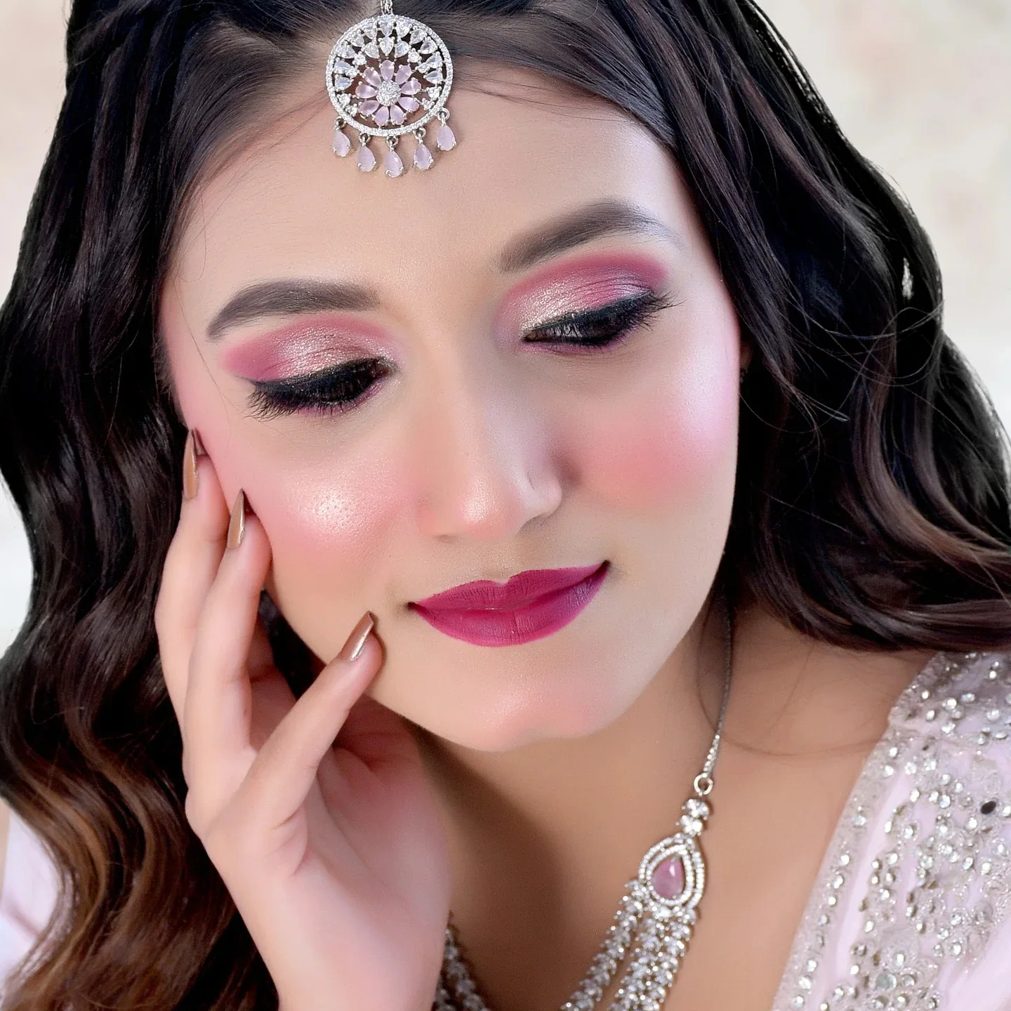 Noor makeup magic photo 2