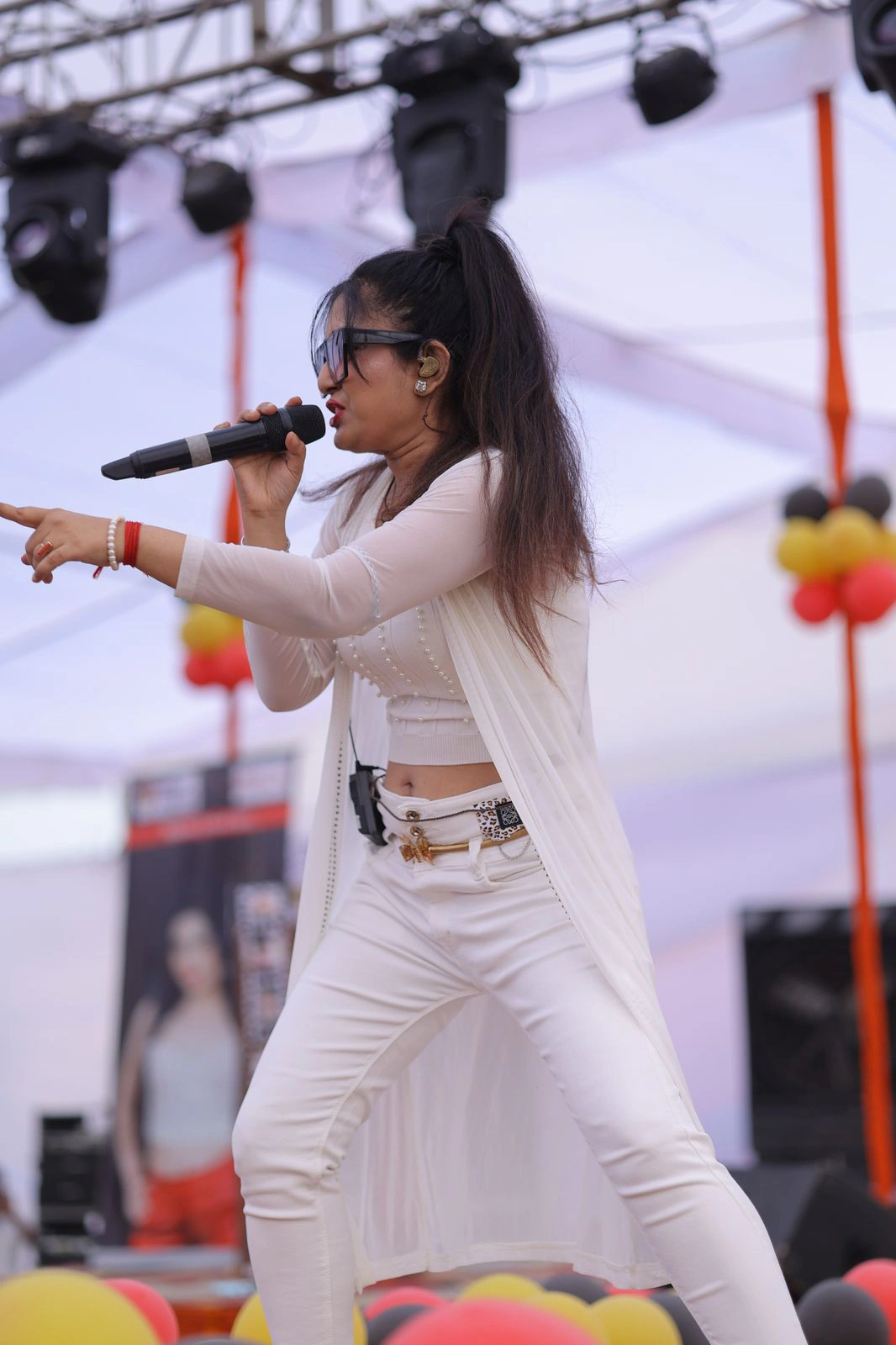 Abhinanda Sarkaar Live performance  photo 12