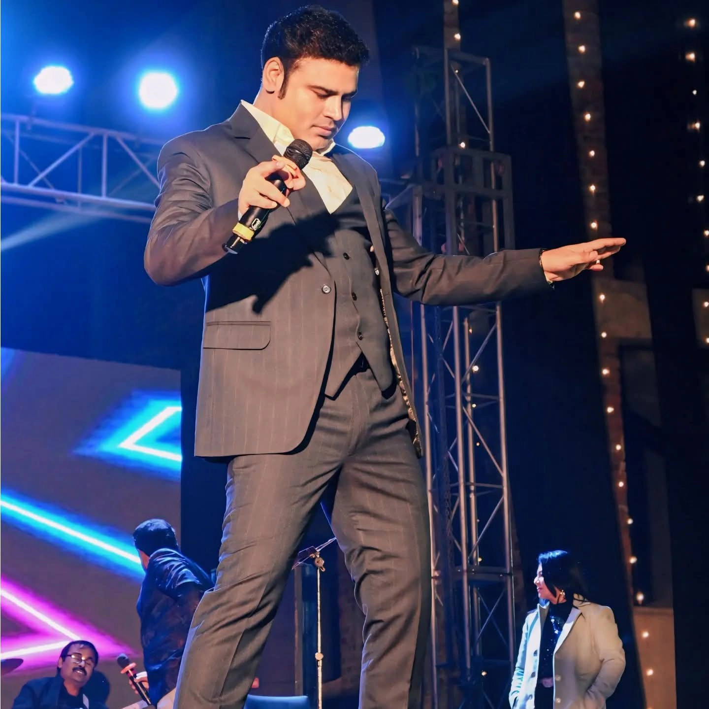 Sabir Khan The Entertainer photo 11