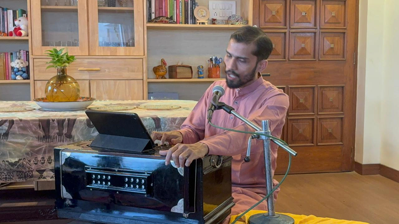 Shreyas Govitrikar photo 3