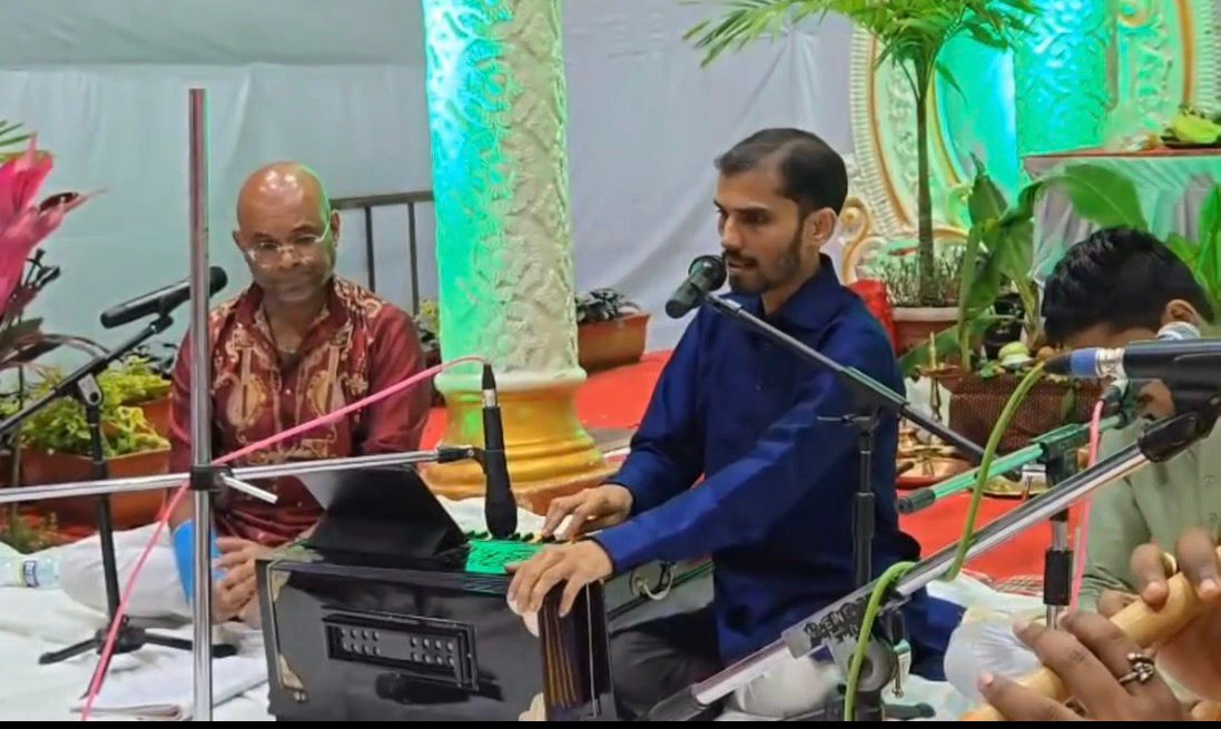 Shreyas Govitrikar photo 3