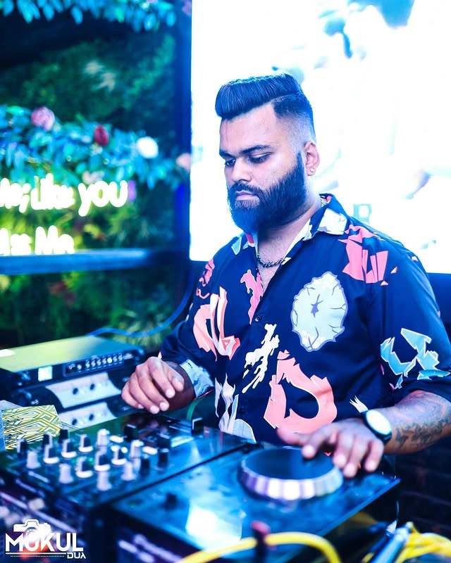 Dj vasu official photo 3