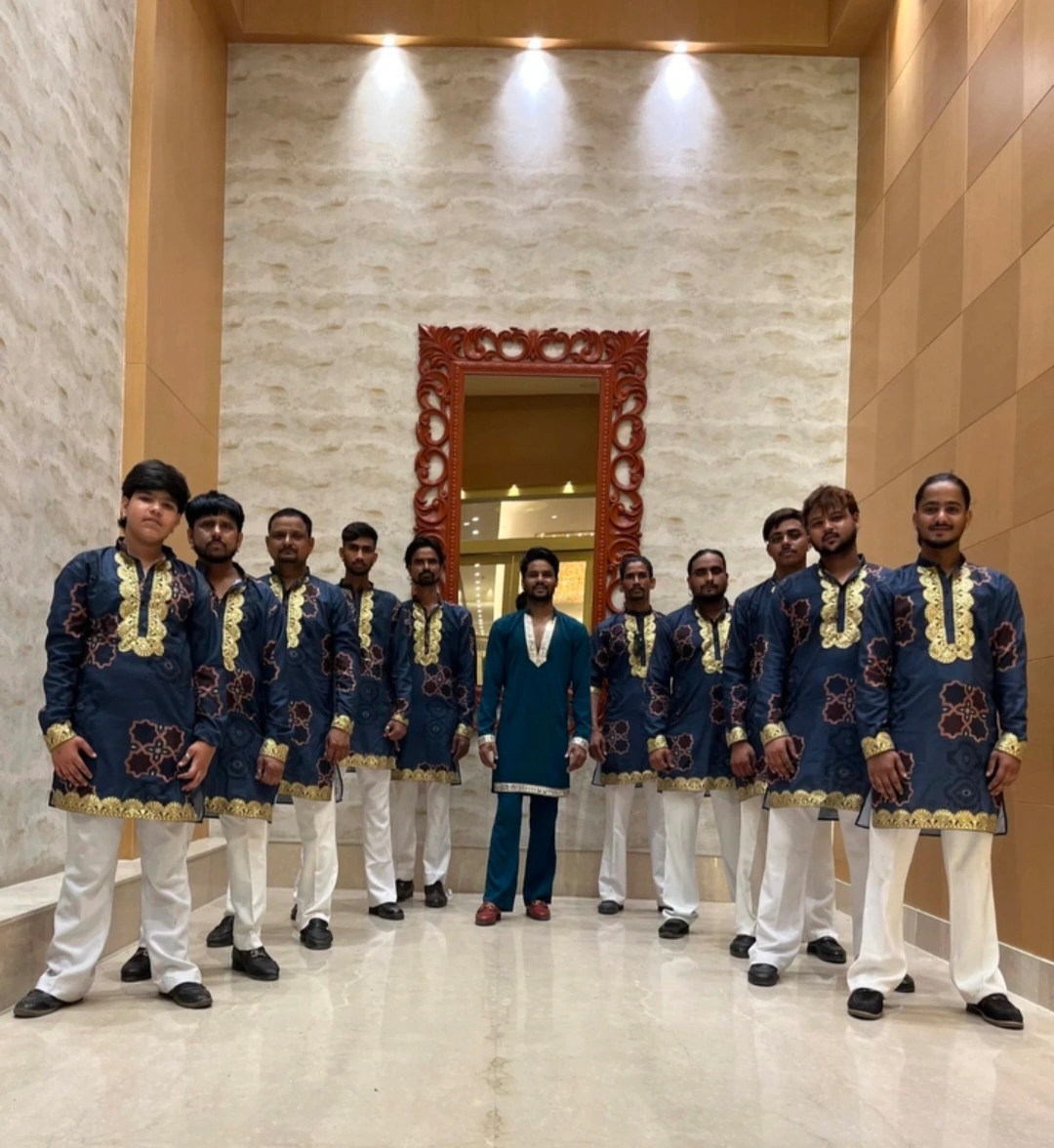 S.l_dhol team photo 6