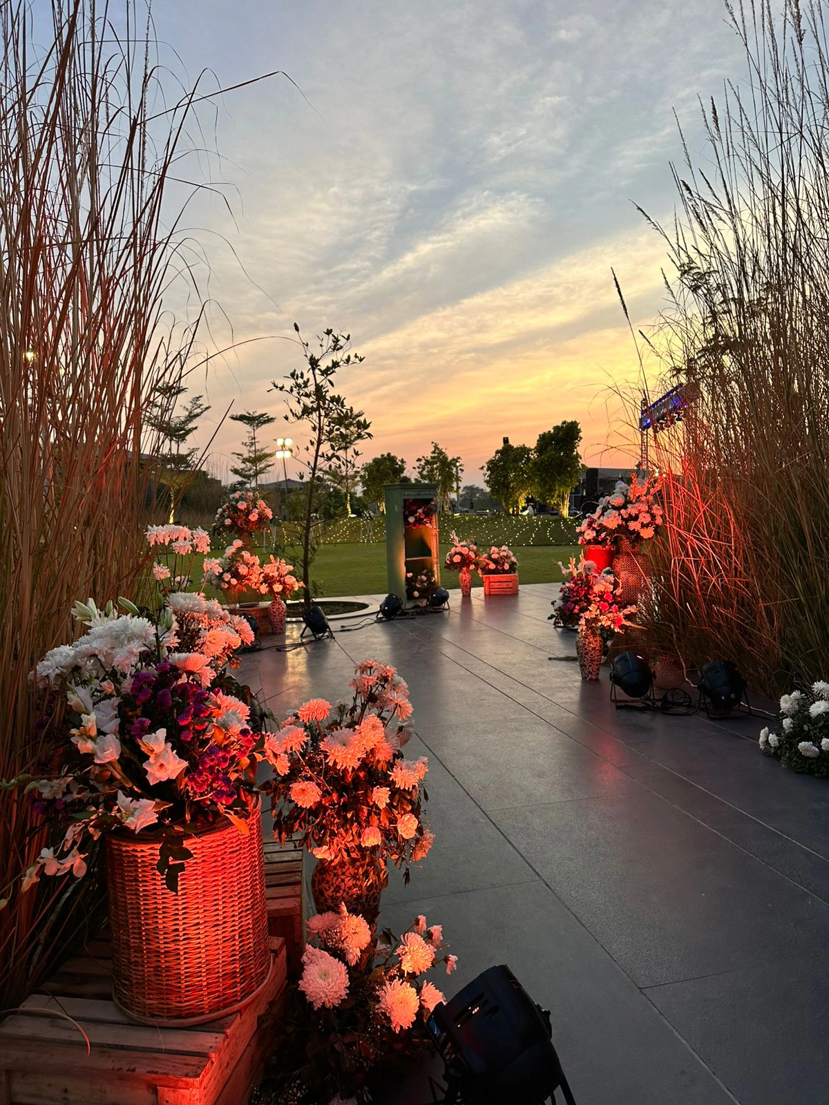 WEDDING EVENT photo 8