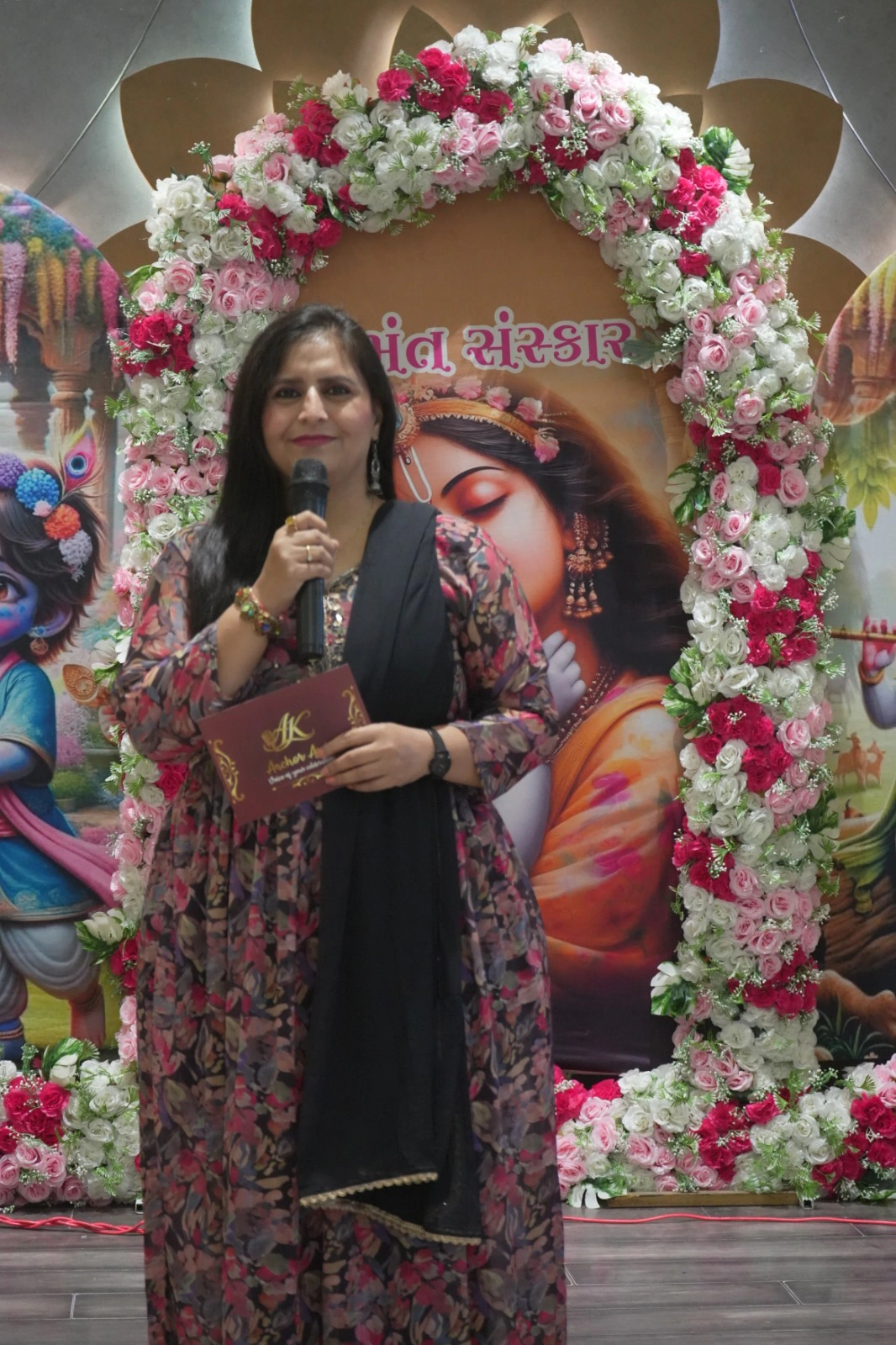 Anchor Ami Khakhkhar photo 4