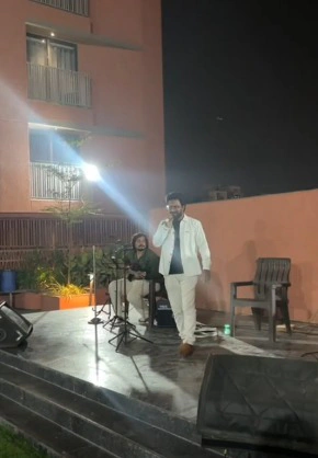 Singer And Musical Bands photo 5