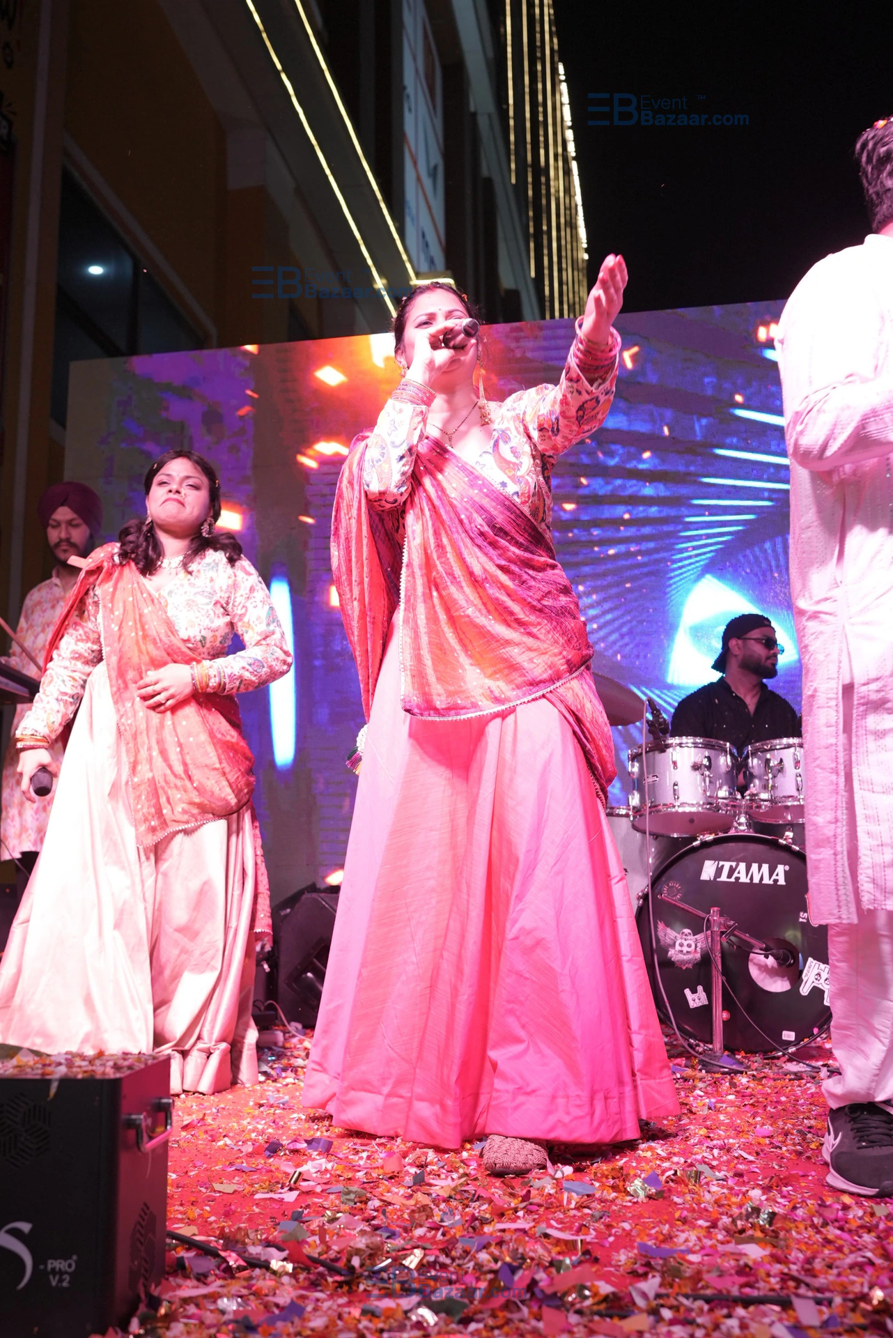 Holi concert photo 1